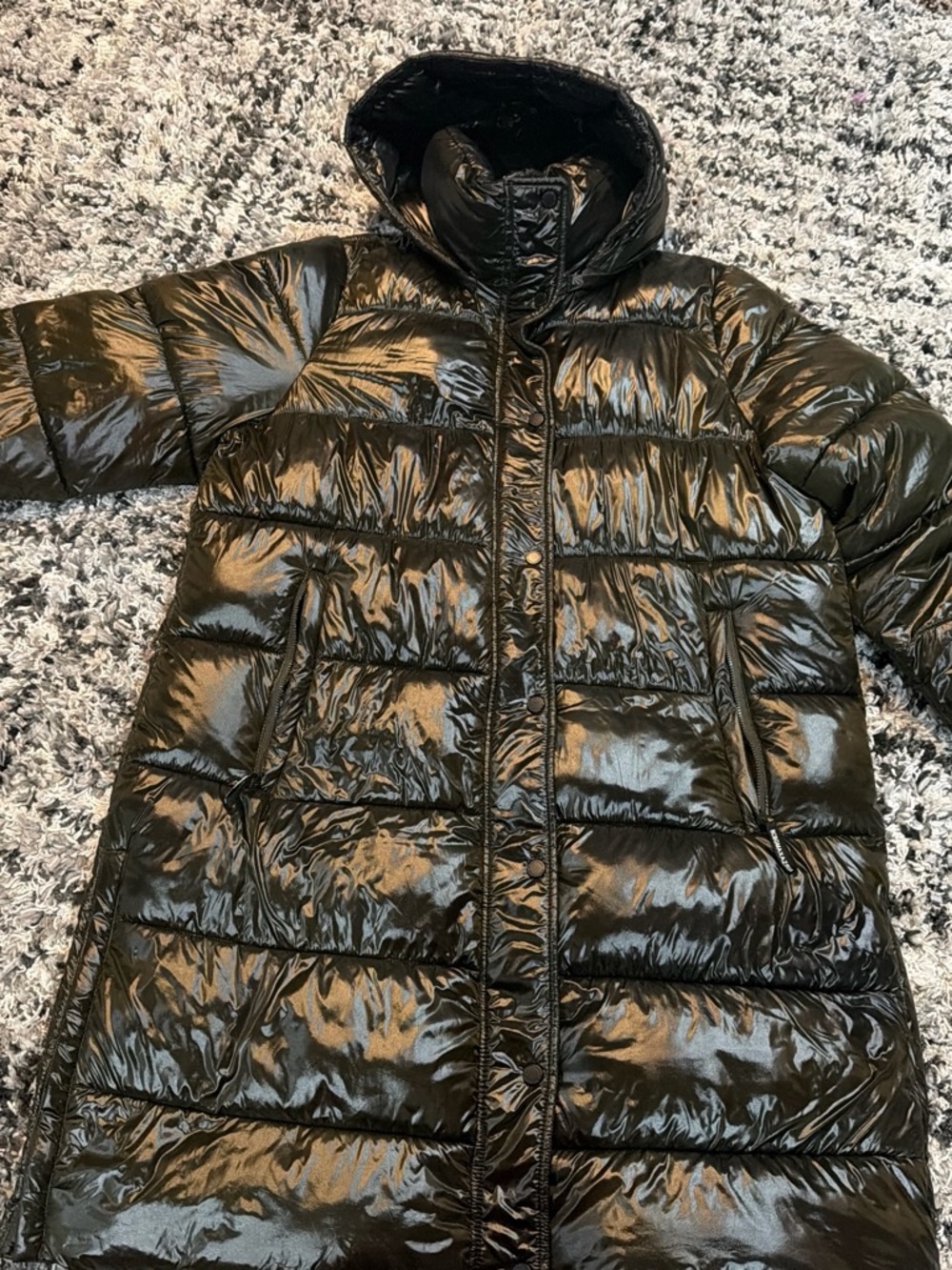 Women’s Shiny Puffer Coat with Hood